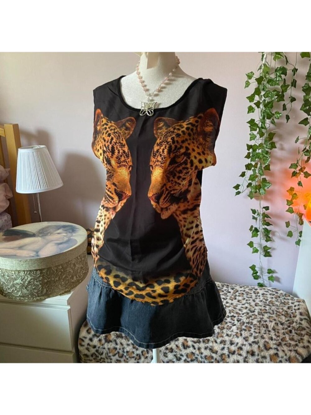 Vintage leopard sleeveless top with studded details